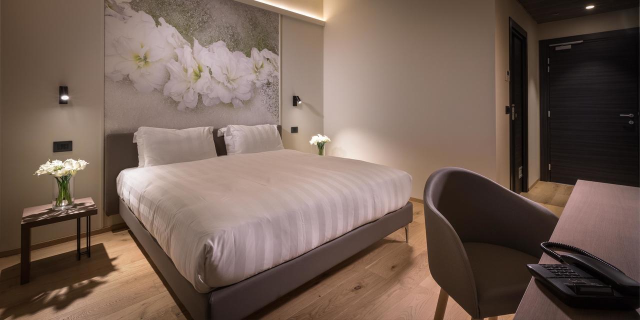 Hotel The Cube فيدينسا المظهر الخارجي الصورة