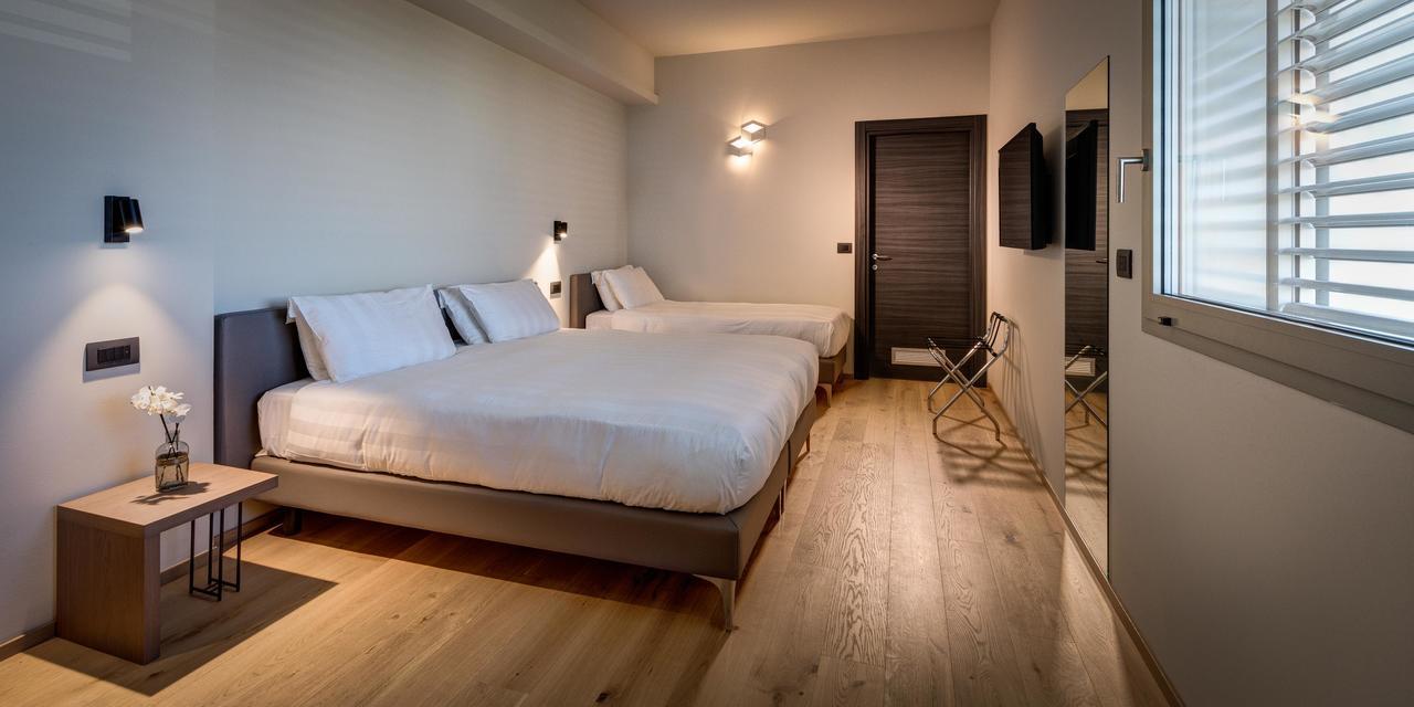 Hotel The Cube فيدينسا المظهر الخارجي الصورة