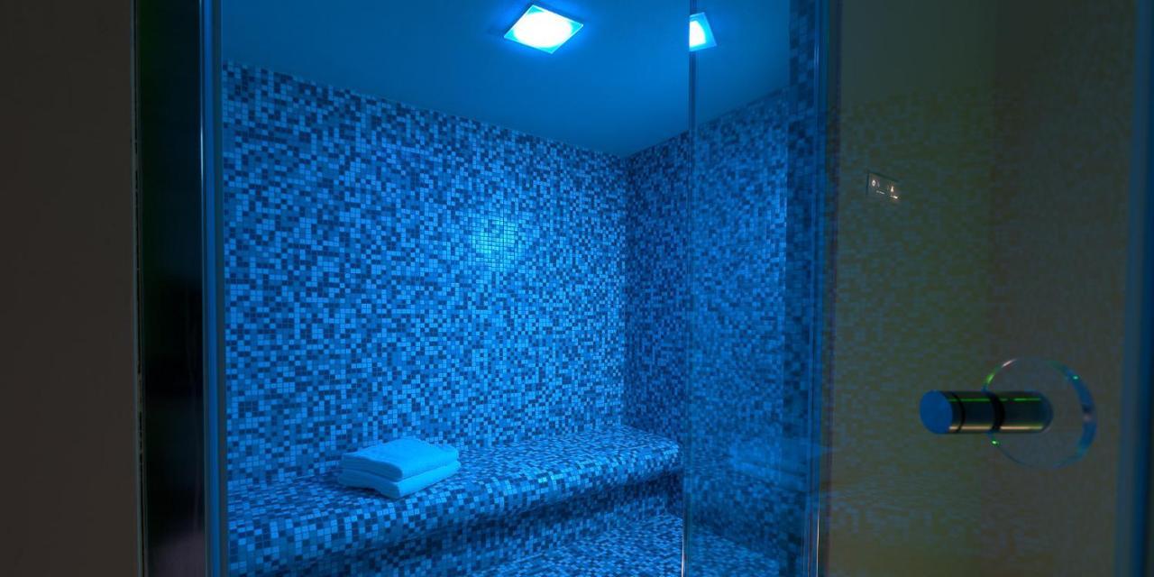 Hotel The Cube فيدينسا المظهر الخارجي الصورة